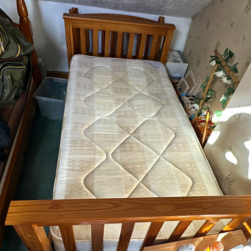 Wooden single bed frame - wooden,