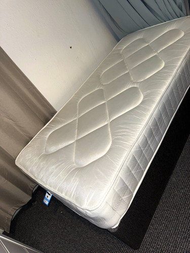 Single white foam - single, mattress