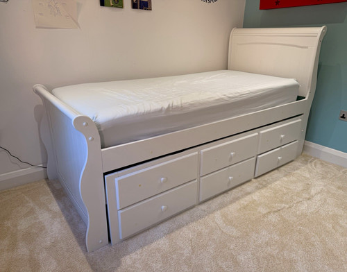 Beautiful white sleigh bed - beautiful,